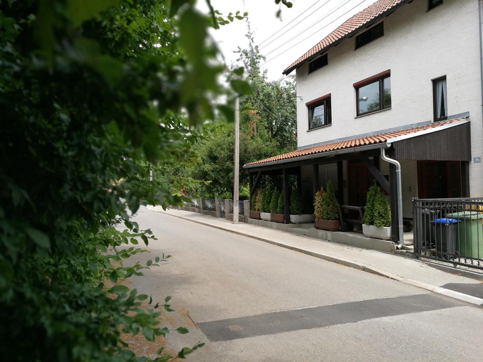 Dub Apartments Zagreb - Free Parking المظهر الخارجي الصورة